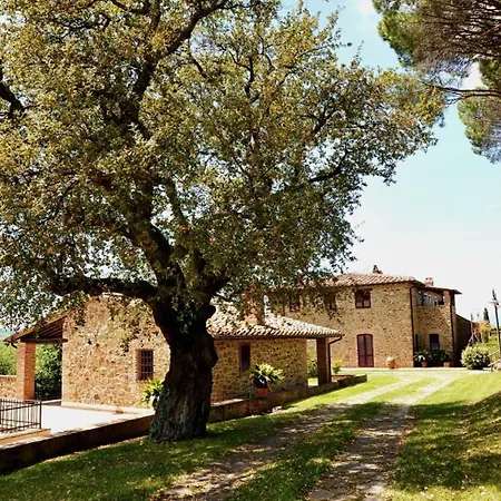 Apartman Popoltaio-schiacciato Sleeps 4 Pool T762687 *