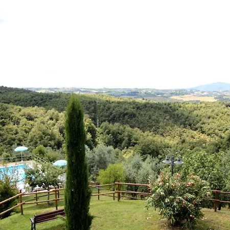Popoltaio-schiacciato Sleeps 4 Pool T762687 Apartman Ravigliano
